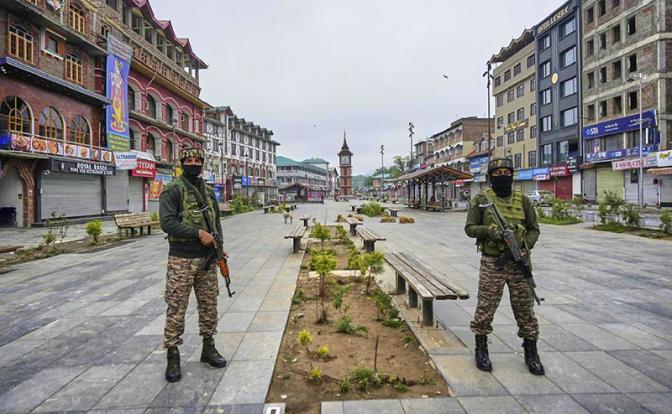 ШОС пока не при делах: Трамп заявил, что ночь не спал, но заставил Индию и Пакистан прекратить огонь