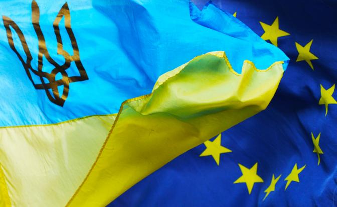 ЕС выделит 900 млн евро на оружие для Киева в этом году