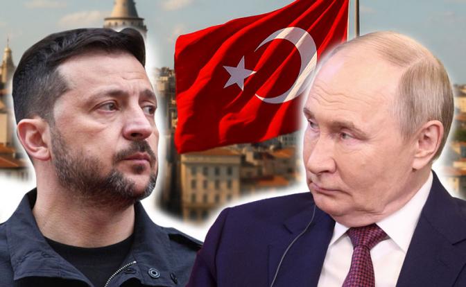 На фото: президент Украины Владимир Зеленский и президент РФ Владимир Путин(слева направо)