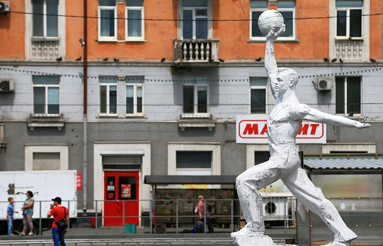 На фото: виды Оренбурга