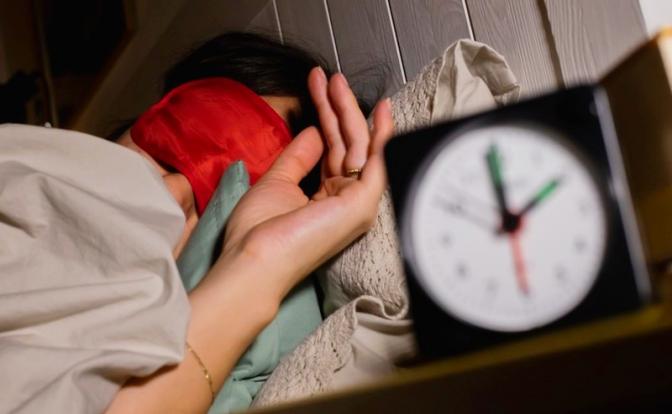 Озвучена опасность длительного сна