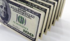 Решение ЦБ помогает: стал известен курс доллара в России