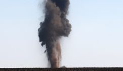 «Мы о вас знаем всё»: В Купянске ФАБ-1500 прилетел по дому, в который заселились одетые с иголочки ВСУшники  