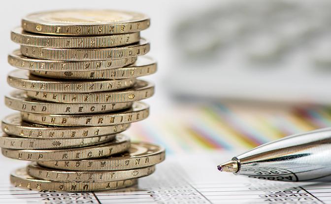 Немцы закручивают гайки: Ушлому народу из незалежной сокращают кормовую базу