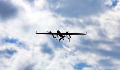 Зеленский хочет расколоть Евросоюз и повоевать на два фронта