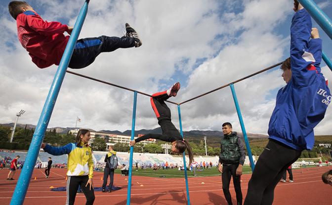 Родине нужны «Ворошиловские стрелки», но готовить их в школах некому