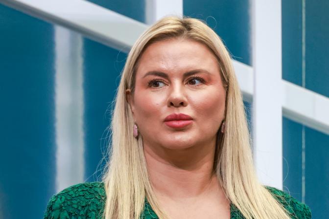 На фото: певица Анна Семенович