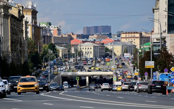 Закон о такси нашел свое продолжение в каршеринге: «Инородцам» покажут от ворот поворот