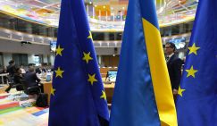 Вариантов будущего у "незалежной" всего два - и оба "Зеленский минус"