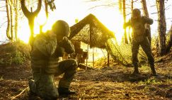 Огненный котел в Правдовке: Зеленский оставил умирать 400 солдат – и расправился с комбригом, который хотел их спасти