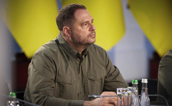 На фото: глава Офиса президента Украины Андрей Ермак