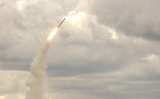 Мега-«Ланцет» размером с «Герань-2» навел «Искандеры» на корабли в Одессе, а потом и сам атаковал врага