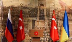 О чем Москва и Киев шепчутся за кулисами в Стамбуле