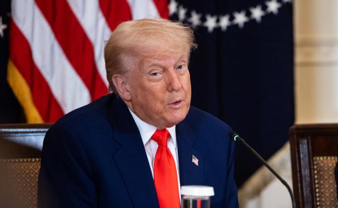 На фото: президент США Дональд Трамп