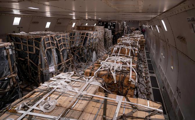 Швейцария предупредила о последствиях за отправку своего оружия Украине