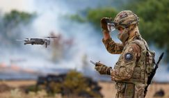Дрон, бомбящий очередями – смертельный сюрприз для бандеровцев