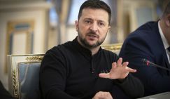 Политический труп: Зеленский, требуя от России репараций и устрашая Москву терактами, загнал себя в угол