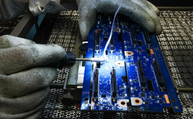 «В России 7 суперкомпьютеров. Они отличные, но собраны из иностранных комплектующих»