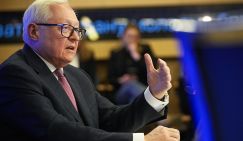 Россия восстановит самолеты, поврежденные при атаке ВСУ – Рябков