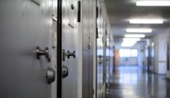 Тюрьма народов: Эстония раньше так называла Россию, а теперь сама стала евро-"кичей"