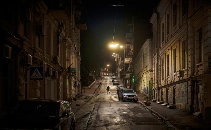 Киев в дыму: Украинцы пишут, что ВС РФ провели одну из самых масштабных атак