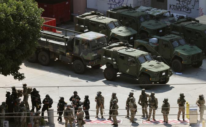 ABC: В Лос-Анджелес согнали больше военных, чем в Ирак и Сирию