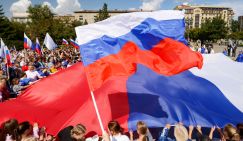 Россия с принципами и без: "Родина в душе должна быть. А какой патриотизм, если ворье кругом"