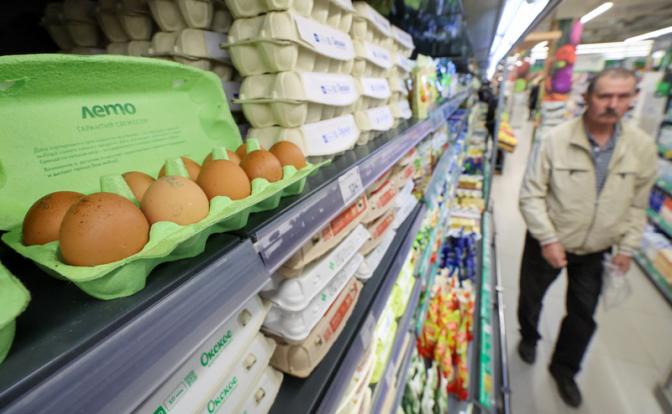 В России цена на десяток яиц упала ниже 100 рублей
