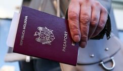 "Чем вам украинский паспорт не нравится?": Русские Приднестровья России не нужны – чиновники так считают