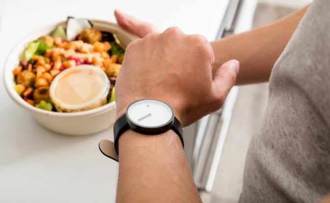 Стало известно, к чему приводит длительное голодание