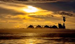 Игорь Юшков: Сомневаюсь, что Иран перекроет Ормузский пролив. Ситуация на Ближнем Востоке выгодна для России