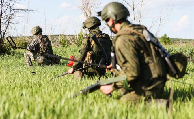 КНДР направит 1000 саперов в Курскую область