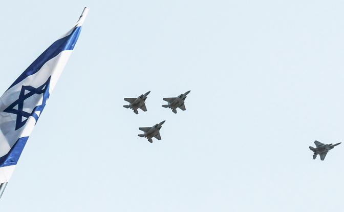 Ближневосточный конфликт: истребители Израиля ударили по объектам Ирана по обогащению урана