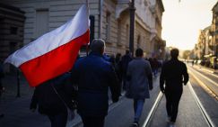 Варшава стонет от украинских проблем - кто виноват