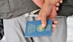 Мигрант с особым статусом: кто его заслужил