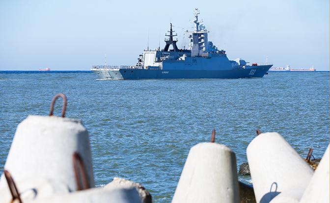 На фото: корвет «Бойкий»