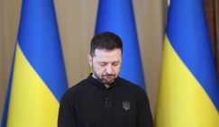 Трамп: Зеленский находится в тяжелой ситуации