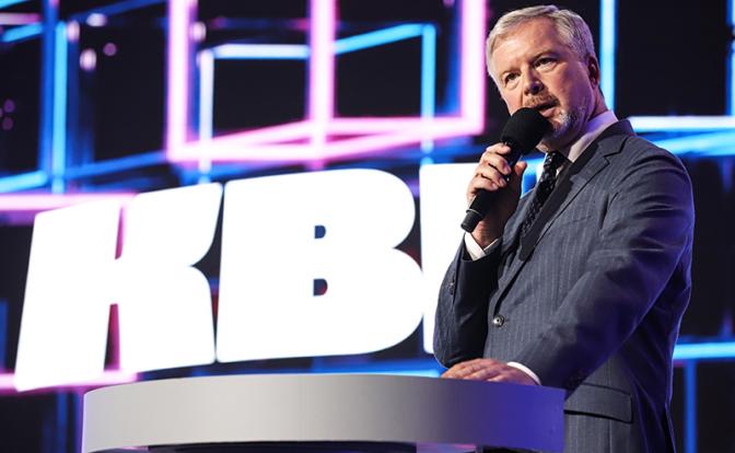 На фото: телеведущий Валдис Пельш