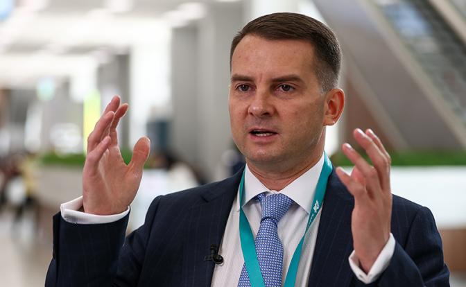 На фото: председатель комитета Государственной Думы Федерального собрания РФ по труду, социальной политике и делам ветеранов Ярослав Нилов