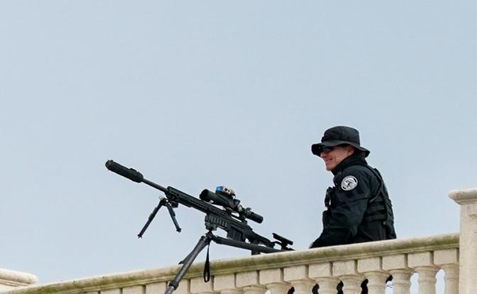 Названа причина присутствия снайперов на матче клубного ЧМ по футболу в США