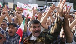 Последний удар по Ирану: страна встала перед выбором между капитуляцией и революцией