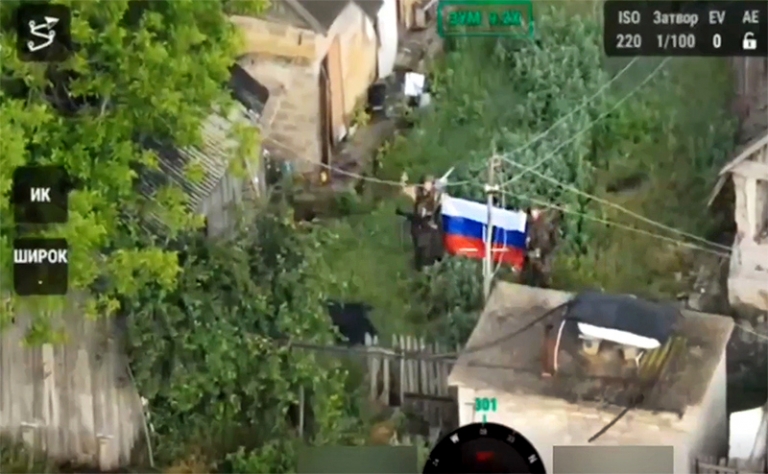 На фото: освобожденная Червона Зирка в ДНР.