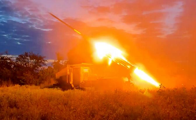 Красная Звезда возвратилась в Россию: Враг отброшен от Угледара почти на 50 км