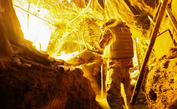 Тяжелая битва за Северск: 10 км укро-«муравейников» огрызаются огнем, но наши нашли тактический ход