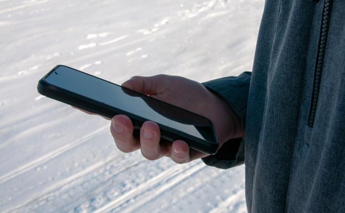 С 1 июля иностранцам без биометрии начнут отключать мобильную связь в России