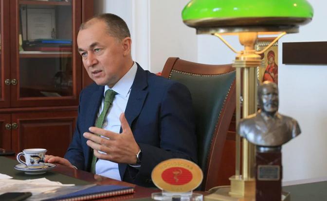 На фото: доктор медицинских наук профессор., заслуженный врач РФ, полковник медицинской службы запаса, главный врач ГБУЗ «Психиатрическая клиническая больница № 1 им. Н.А. Алексеева», психиатр, Георгий Петрович Костюк