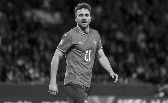 На фото: футболист «Ливерпуля» и сборной Португалии Диогу Жота