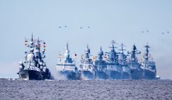Парада не будет: ВМФ России приказано заняться не салютами и оркестрами, а настоящим боевым делом