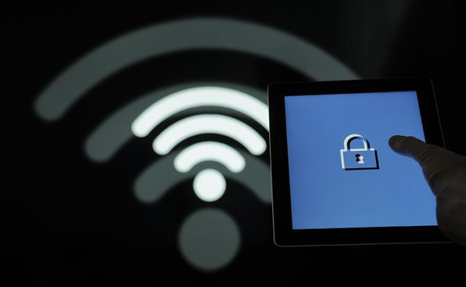 Россияне остались без интернета: зафиксировано более 6 тысяч жалоб на МТС и МГТС