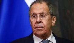 Лавров прибыл в Бразилию на саммит БРИКС